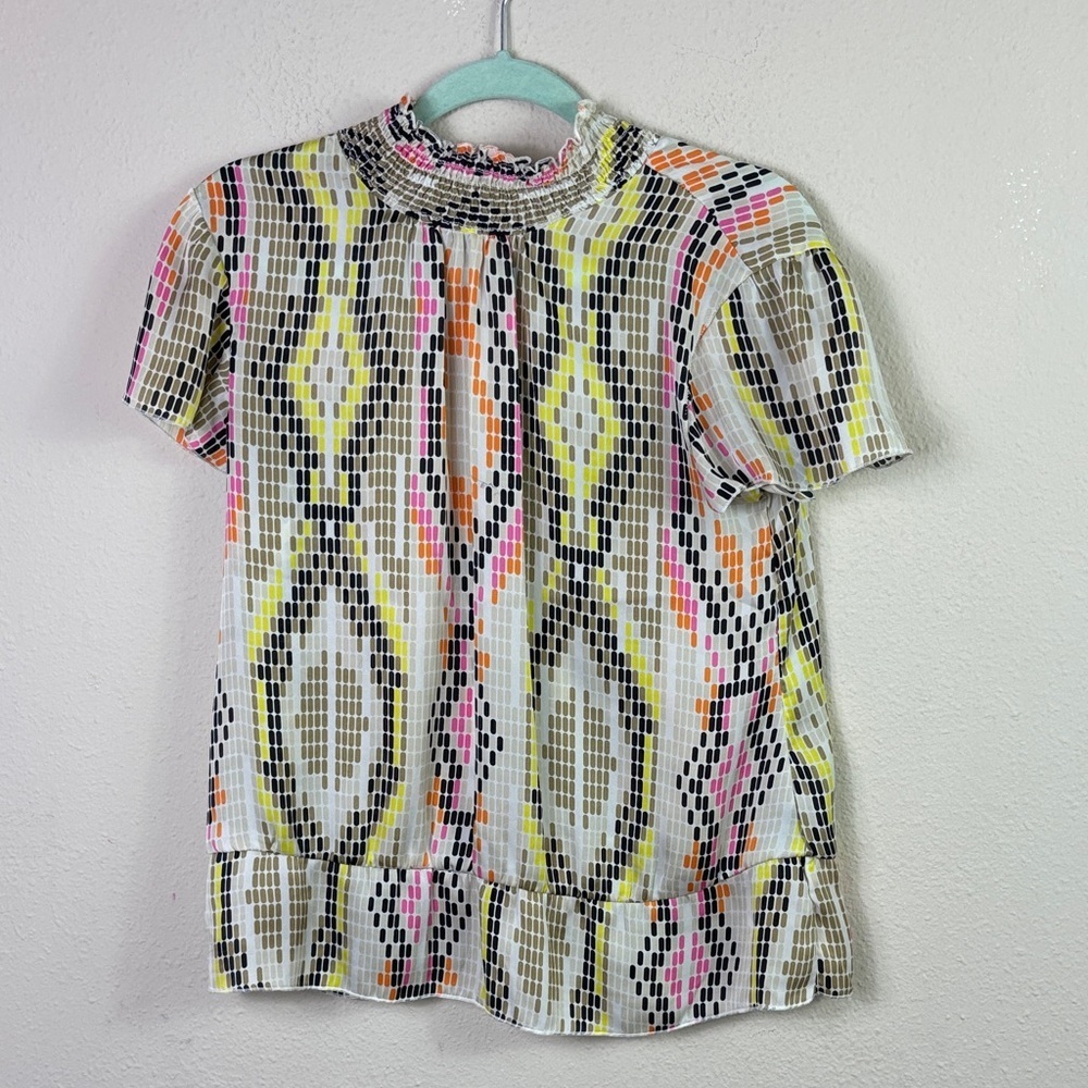 🎈4 LISTINGS FOR $20 Jennifer Lloyd High Neck Short Sleeve Abstract Blouse Top S